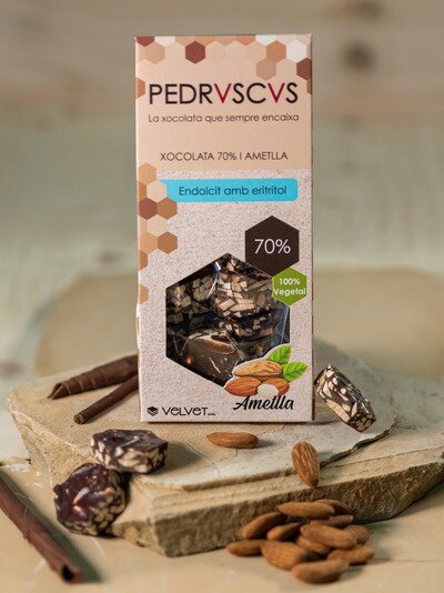 PEDRVSCVS xocolata negra 70% eritritol i ametlla